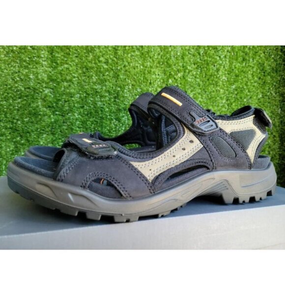 NIB MEN’S ECCO YUCATAN BLACK WATER SANDALS -  069564-50034